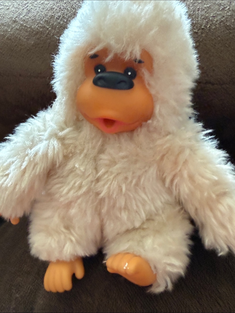 1978 Russ Berrie - Gonga - Thumb Sucking Gorilla Plush Toy